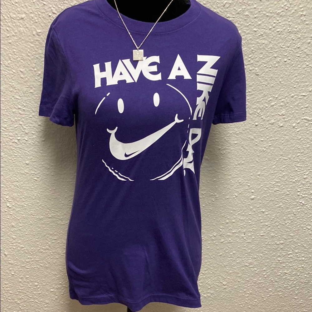 Nike Purple Tee with Graphic Print